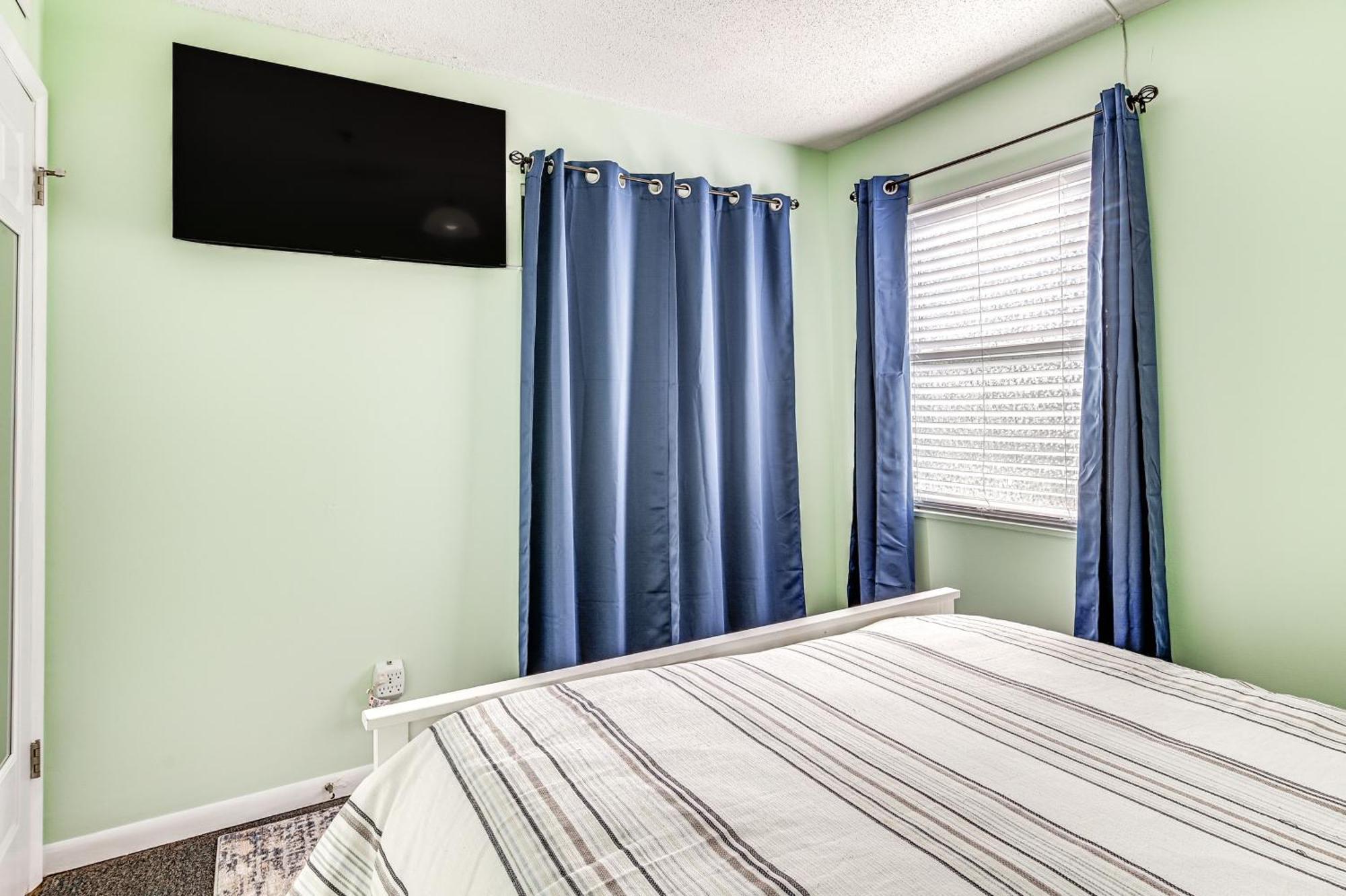Cozy Beachfront Condo With Wifi, Views And Pool Access Myrtle Beach Bagian luar foto
