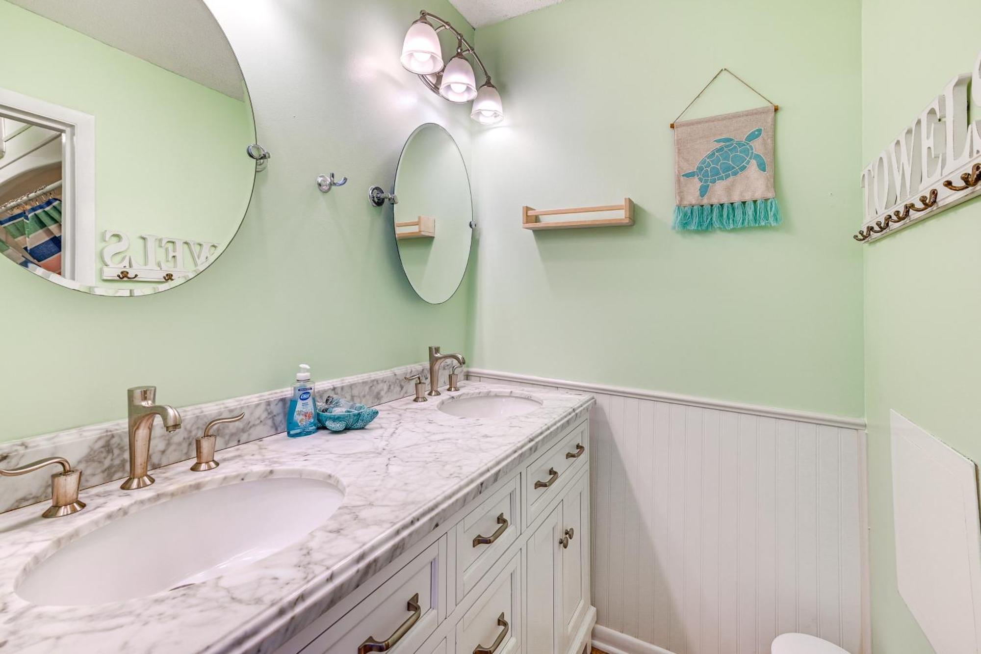 Cozy Beachfront Condo With Wifi, Views And Pool Access Myrtle Beach Bagian luar foto